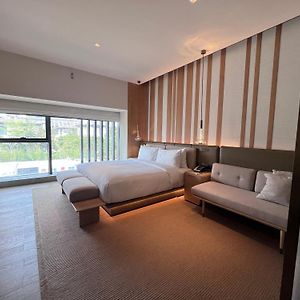 King Room Mobility accessible